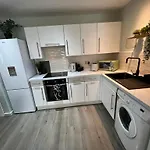 Stunning City Centre Home From Home